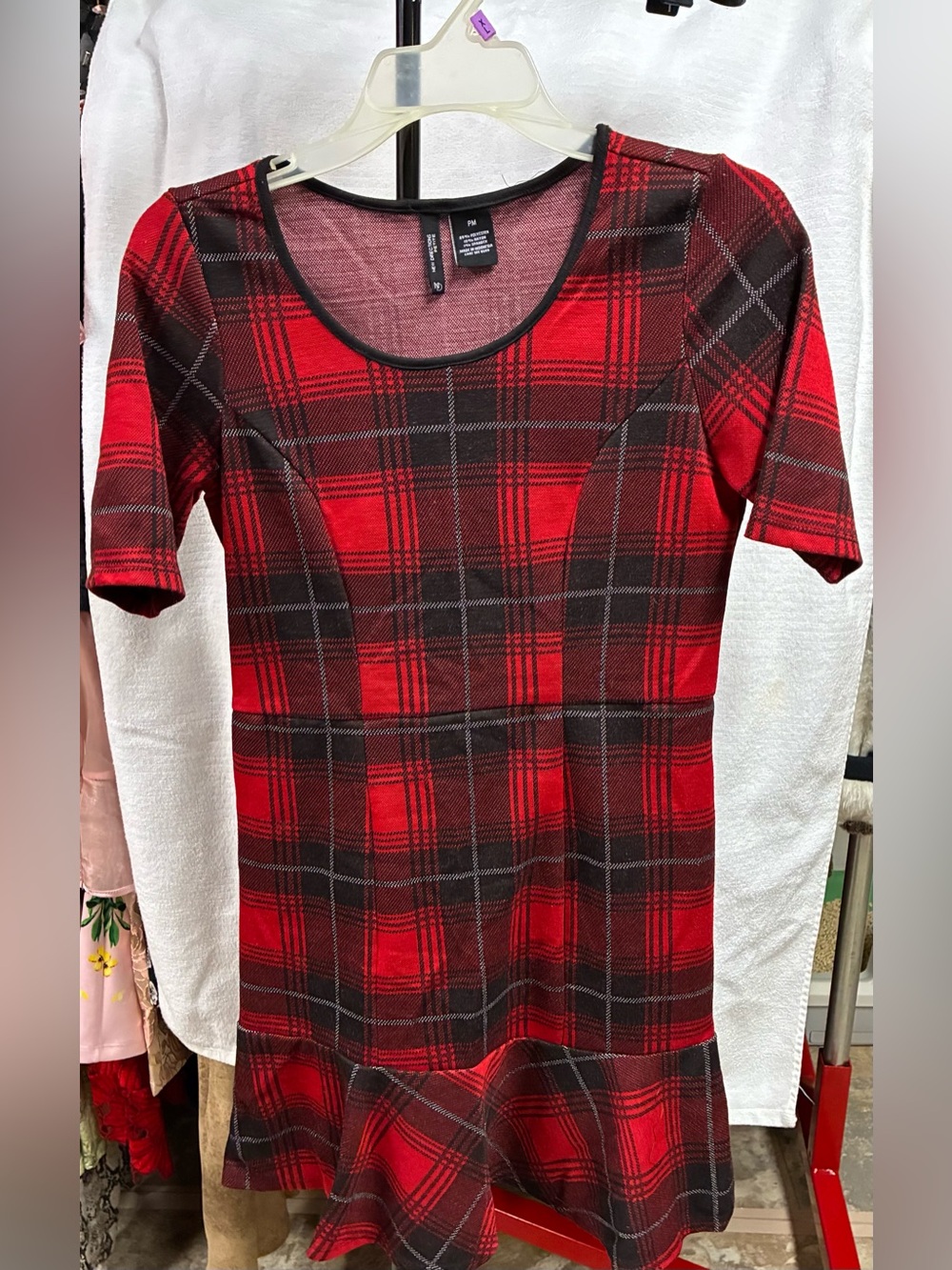 Rue21 Red Plaid Short Sleeve Knit Dress